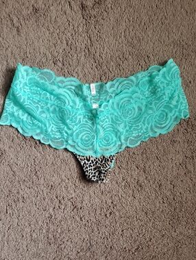 PINK Victoria's Secret Lace Etra Low Rise Thong
